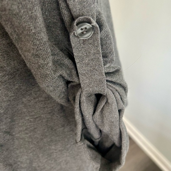 east 5th Ladies Sweater Jacket With Connected Top - Size L - Picture 5 of 7